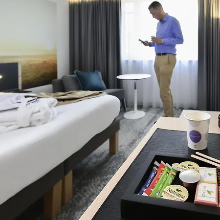 Novotel Brussels East Hotell 4*