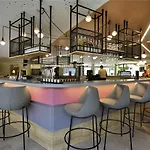 Отель Novotel Brussels East 4*