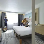 Hotel Novotel Brussels East 4*