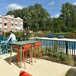 Novotel Brussels East Отель Вавр