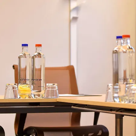 Novotel Brussels East Hotel 4*