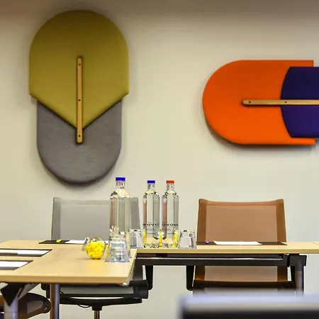 Novotel Brussels East Hotel 4*