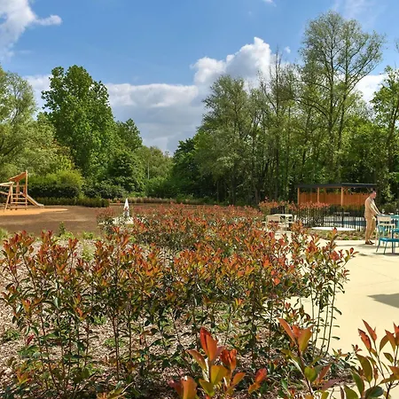 Hotel Novotel Brussels East 4*