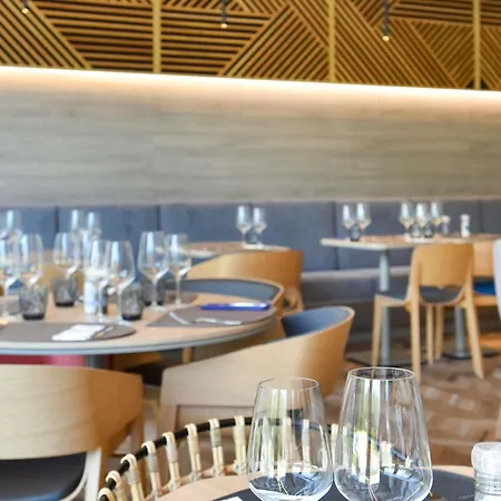 Novotel Brussels East 와브르