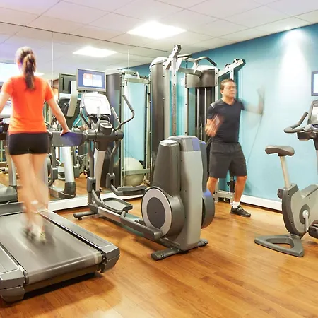Novotel Brussels East 4*