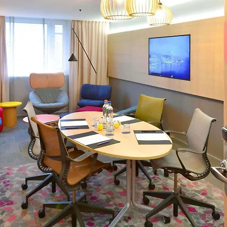 Novotel Brussels East 4*