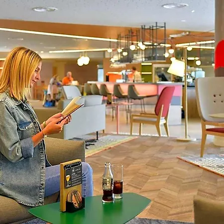 Hotel Novotel Brussels East 4*