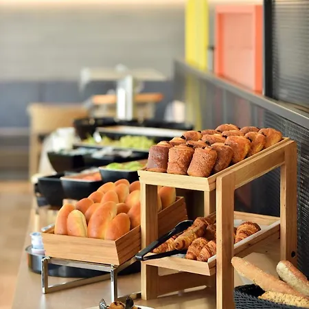 Novotel Brussels East 4* Wavre