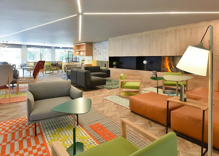 Отель Novotel Brussels East 4*