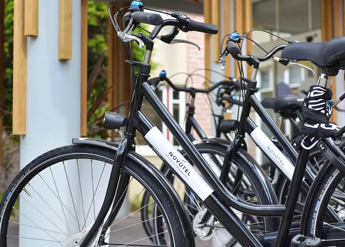 Отель Novotel Brussels East