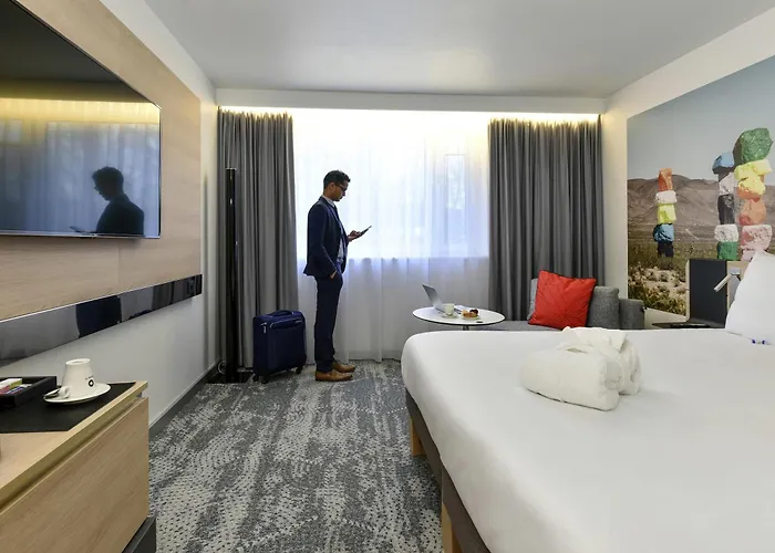 Novotel Brussels East Отель 4*