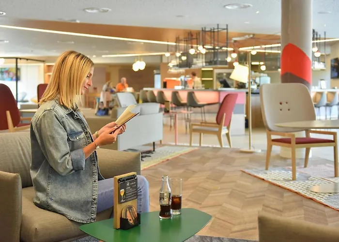 Отель Novotel Brussels East